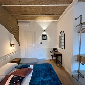 Gæstehus Domus Avi -, Rom
