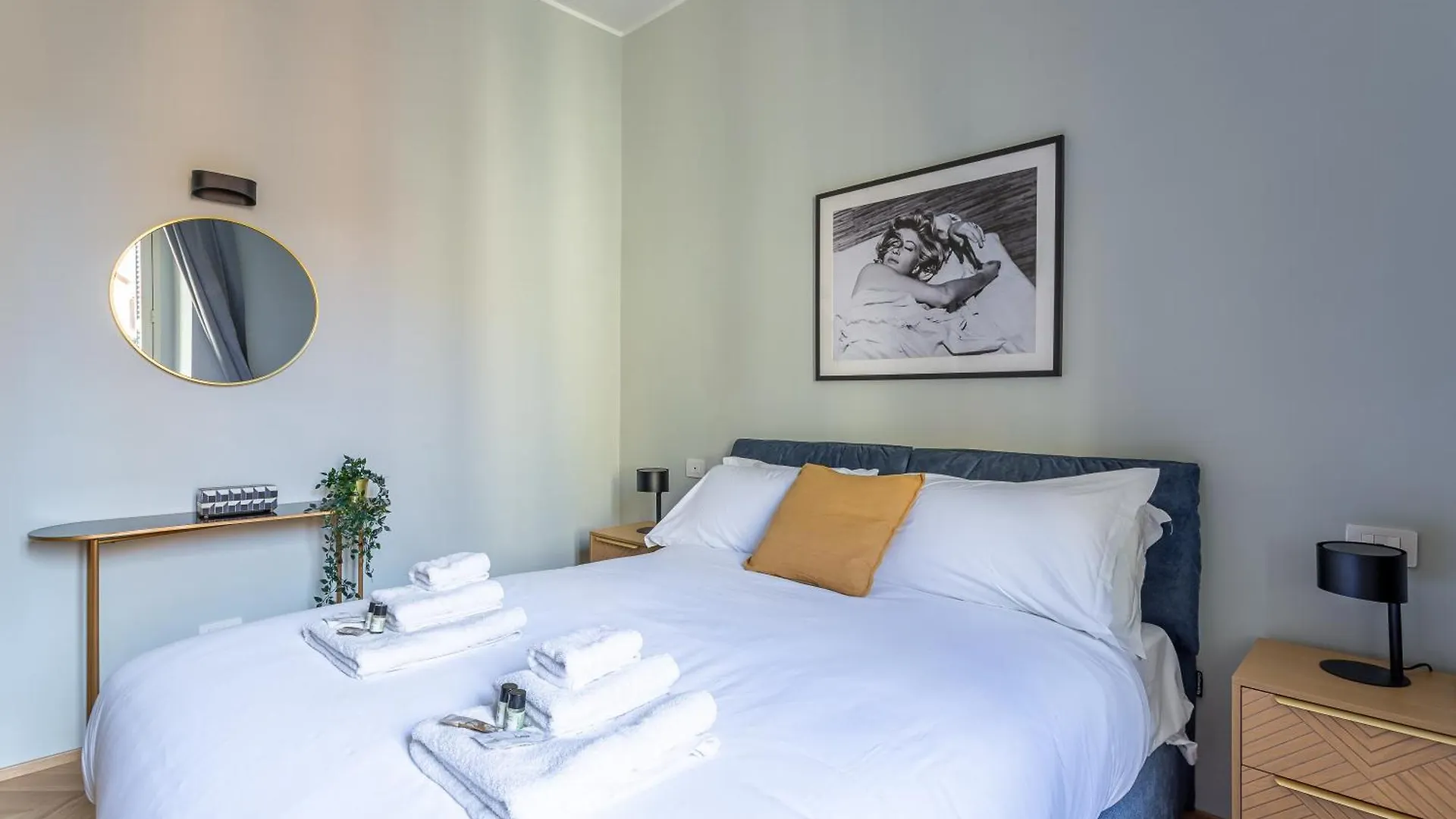 Iflat Colosseum New Boutique Stay Rome Apartment